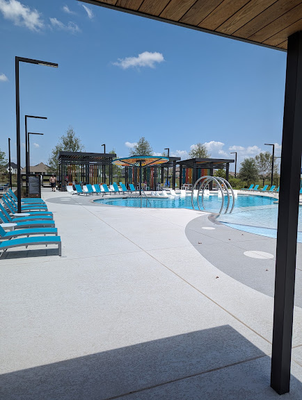 Longwing Landing Aquatic Center