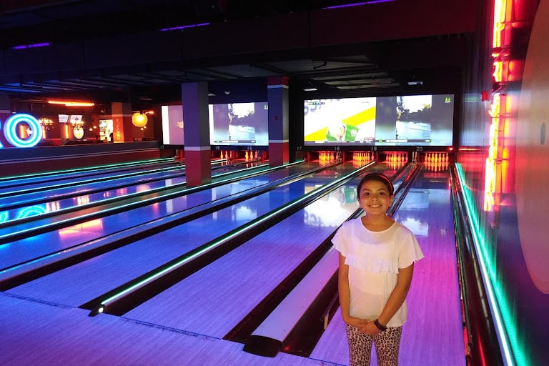 Lucky Strike Arlington