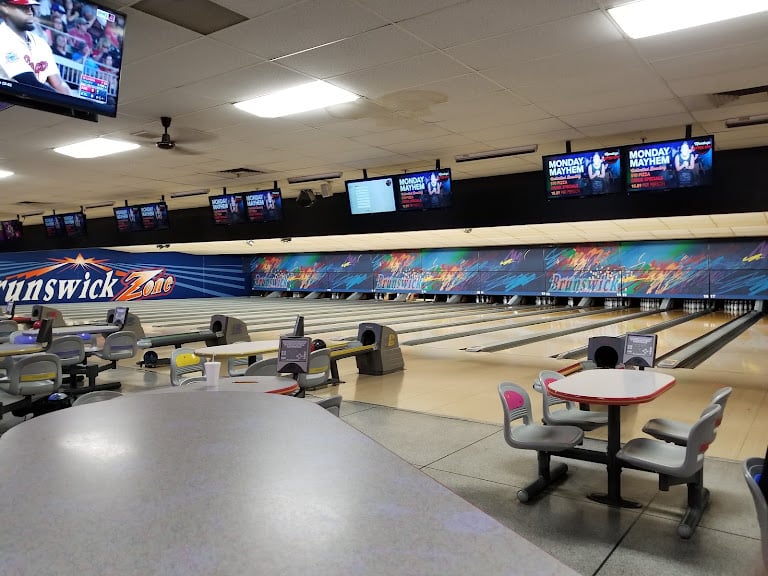 Lucky Strike Mesa — Bowling venue in Arizona