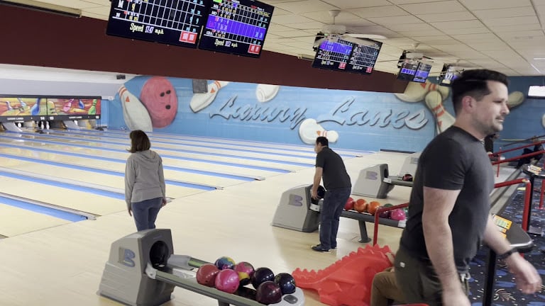 Luxury Lanes & Lounge Inc — Ferndale, Michigan (3)