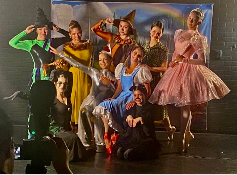 Many But One Dance Studio