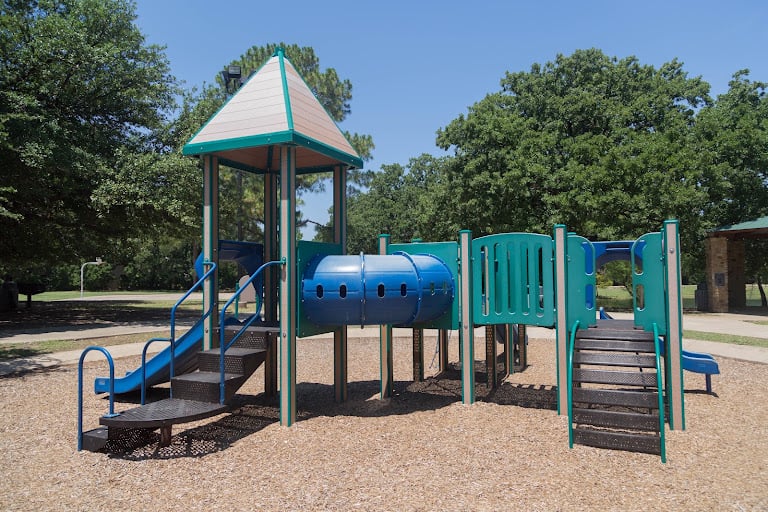 Mary and Jimmie Hooper Park — Arlington, Texas (2)