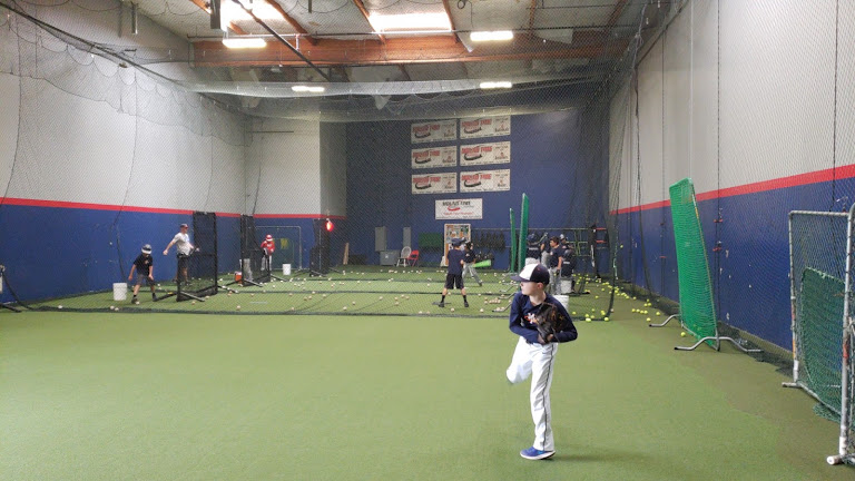 Mound Time — Baseball venue in Oregon