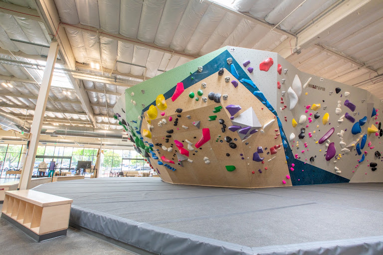 Movement Mountain View — Climbing venue in California