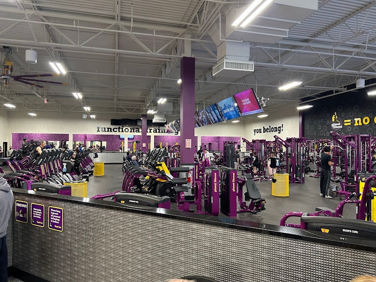 Planet Fitness — Davis, California (2)