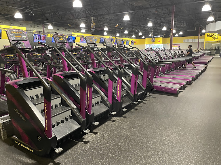 Planet Fitness — Peoria, Arizona (2)