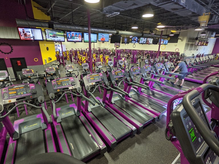 Planet Fitness — Orlando, Florida (2)