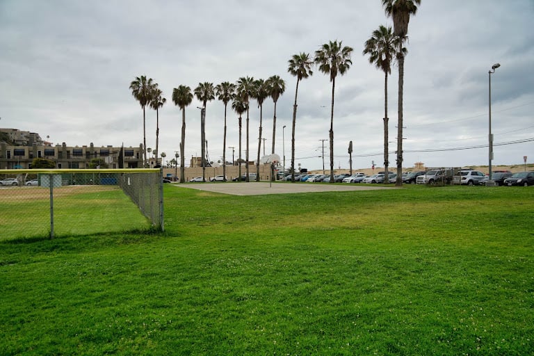 Playa del Rey Basketball Courts