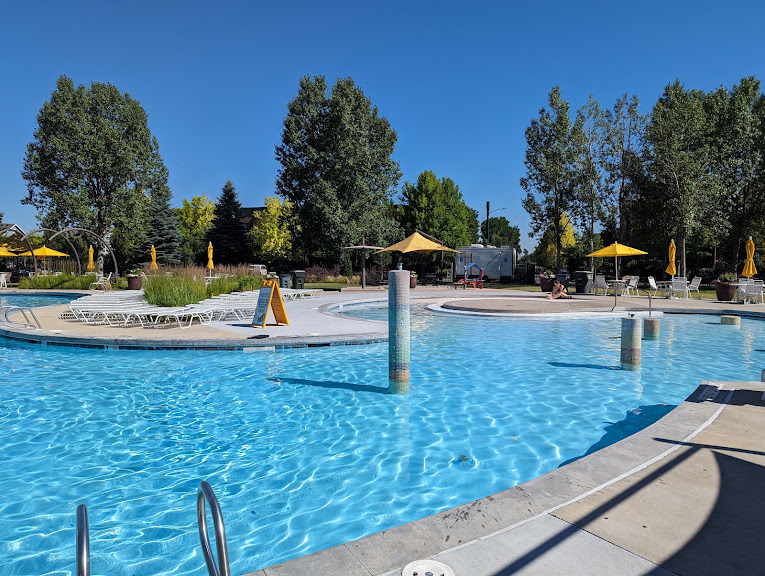 Puddle Jumper Pool — Denver, Colorado (2)