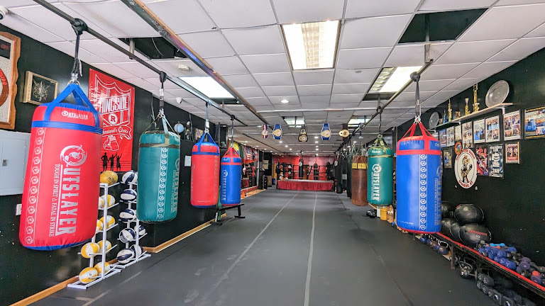 Raul’s boxing house club