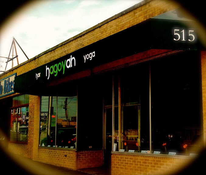 R&B 105 — Kansas City, Missouri (2)