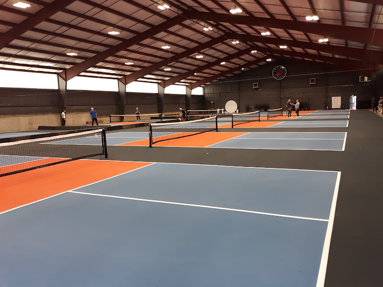 RECS Clackamas — Sports Club in Clackamas, Oregon