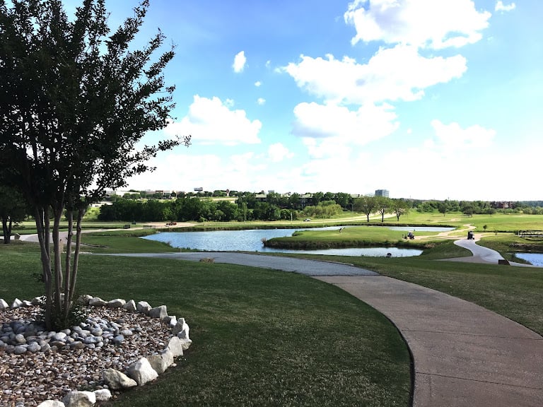 Riverside Golf Club