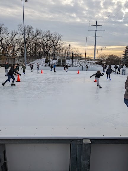 Riverside Skating Center