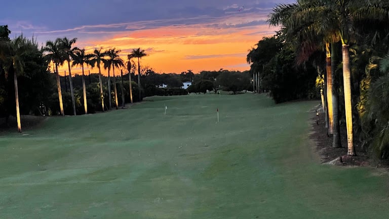 Riviera Country Club