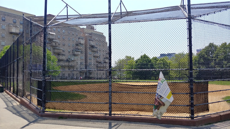 Roberto Clemente Ballfield — Baseball venue in Brooklyn, New York