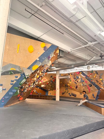 Rock Spot Climbing: Brookline — Brookline, Massachusetts (2)