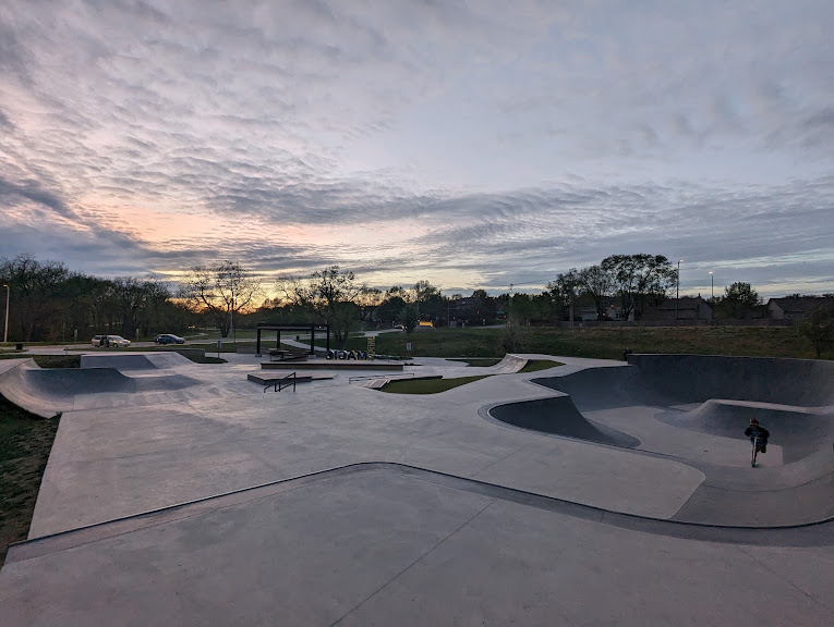 Rolling Magic Skate Park