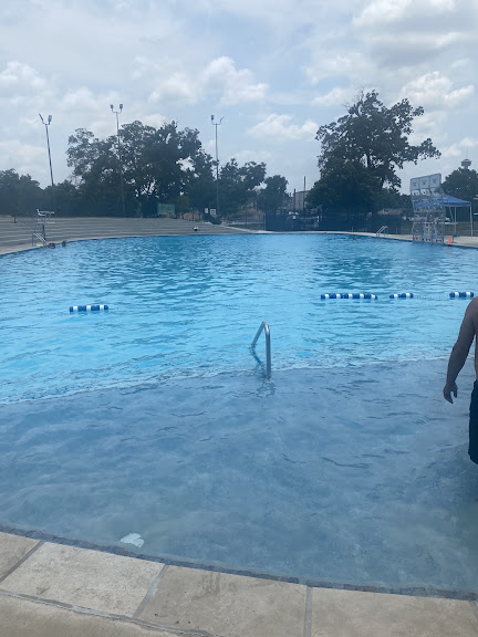 Roosevelt Park Swimming Pool