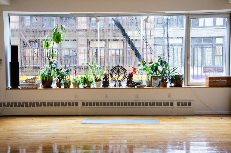 SONIC NYC YOGA