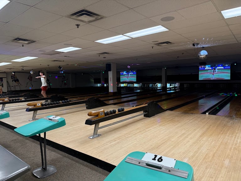 South Boston Candlepin — Boston, Massachusetts (2)
