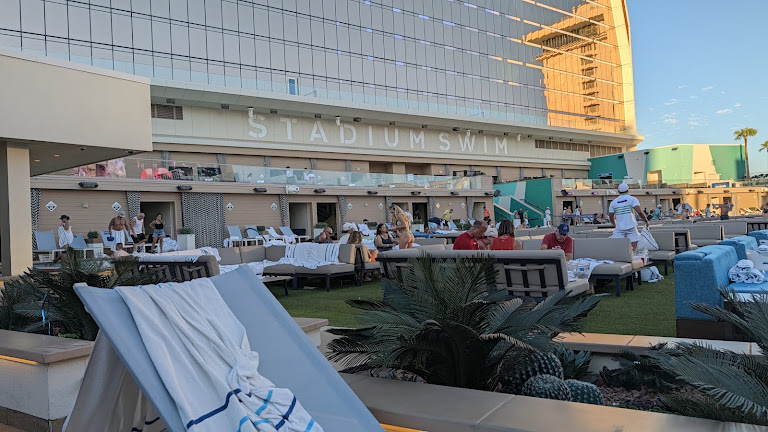 Stadium Swim — Las Vegas, Nevada (2)