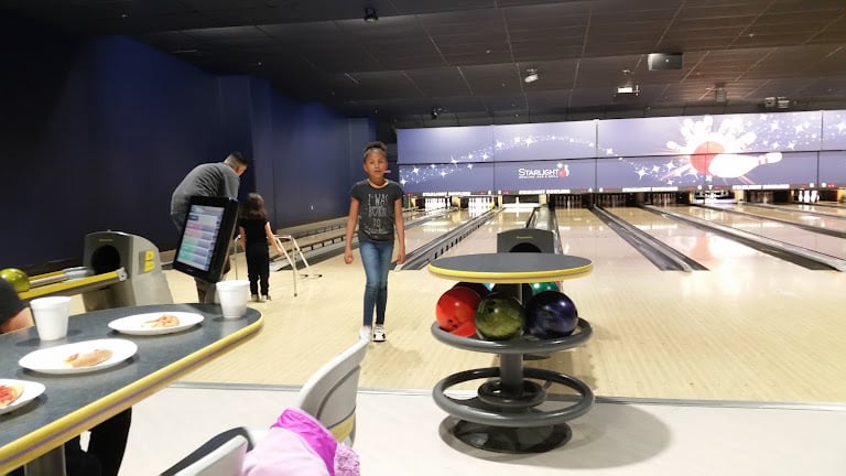 Starlight Bowling Center — Bernalillo, New Mexico (2)