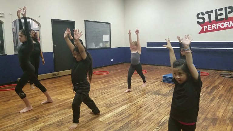 Step It Up Performing Arts Academy
