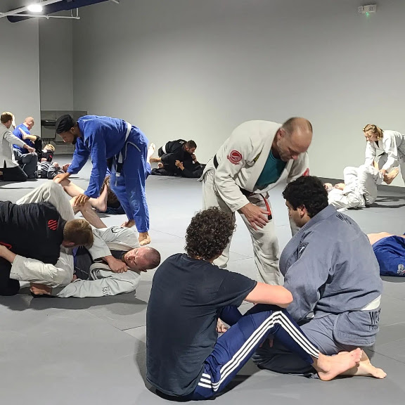 Studio 360 Brazilian Jiu-Jitsu/Thai Boxing/Judo/Self-Defense