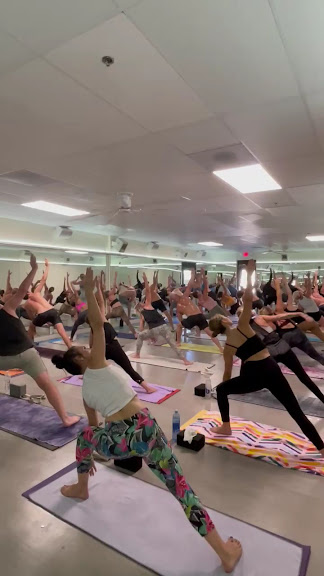 Sumits Yoga Scottsdale Shea — Scottsdale, Arizona (2)