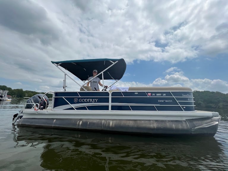 Sweetwater Pontoon Rentals