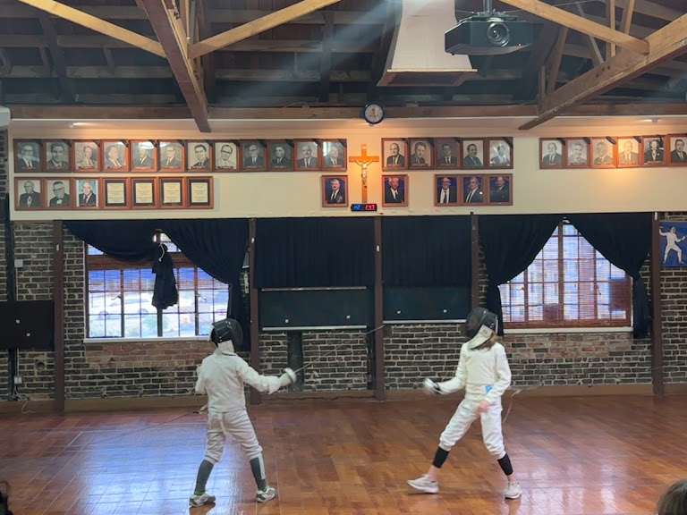 Swords Fencing Studio – Burbank