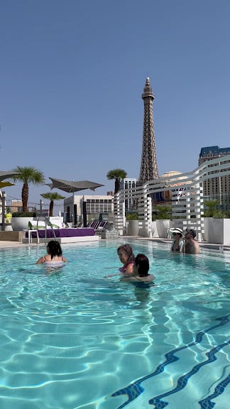 The Chelsea Pool — Las Vegas, Nevada (2)