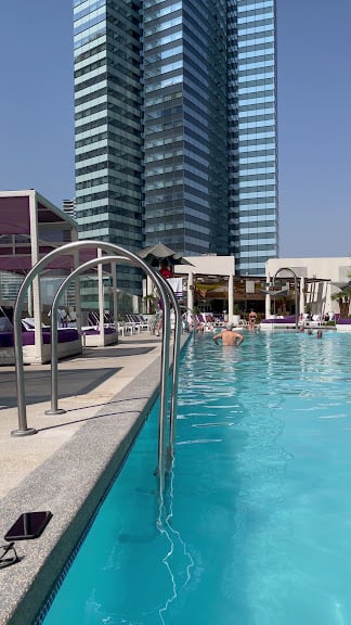 The Chelsea Pool — Las Vegas, Nevada (3)