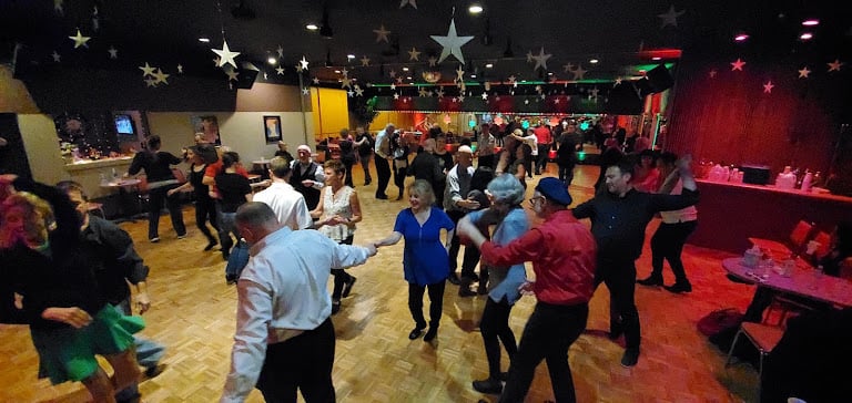 the Dance Scene — Center Line, Michigan (2)