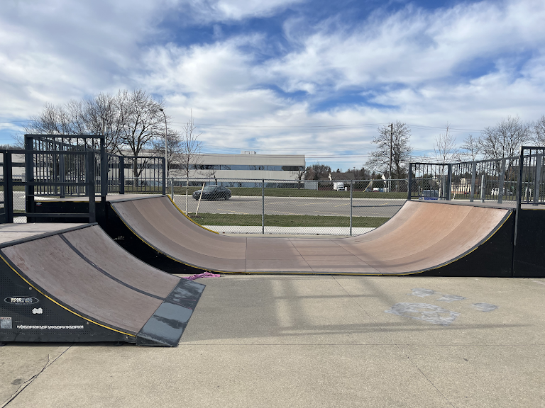 Troy Skate Park — Skateboarding venue in Michigan