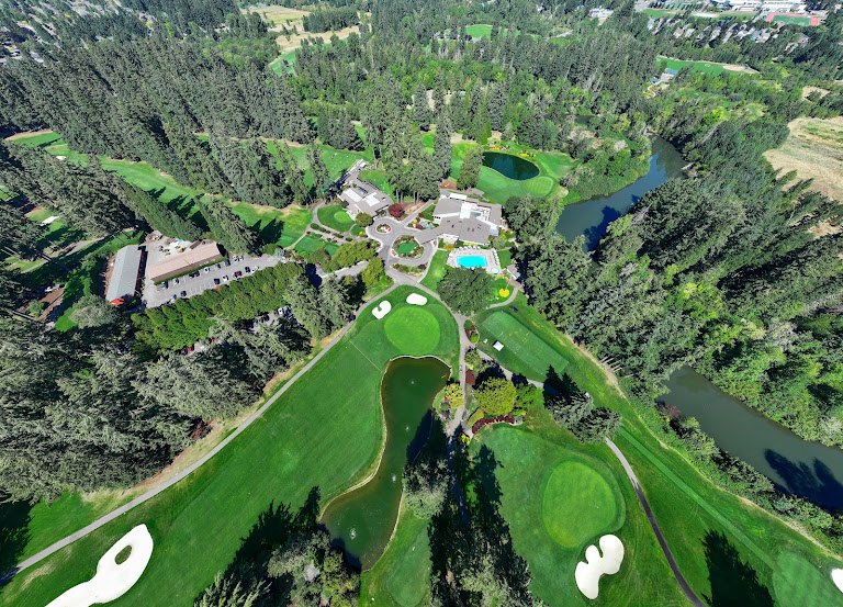 Tualatin Country Club