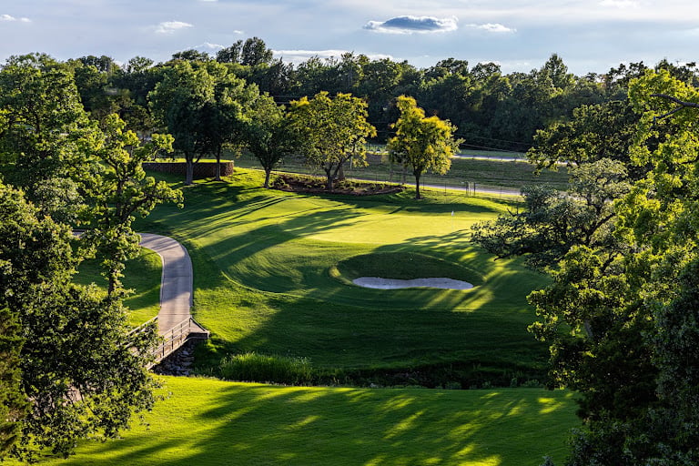 Twin Hills Golf & Country Club
