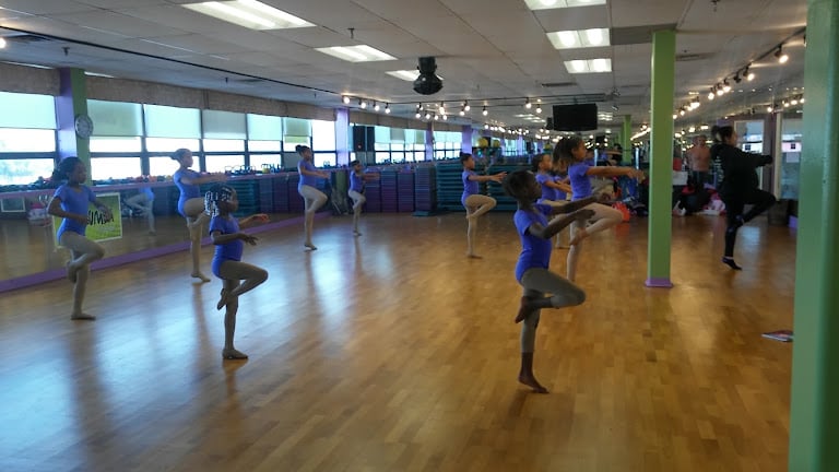Uptown Dance Center for Performing Artists — Dance venue in Massachusetts
