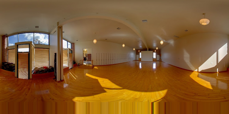 Yoga House — Pasadena, California (2)